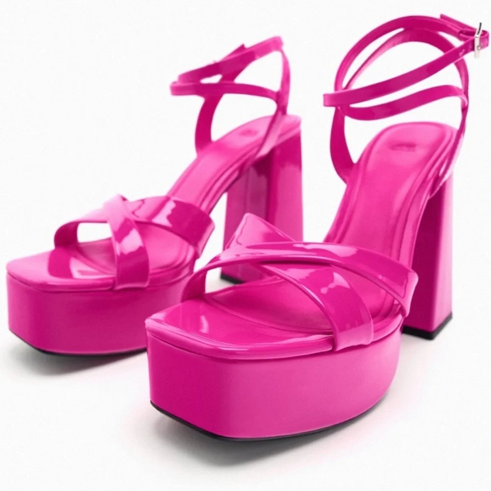 ZARA NEON PINK STRAPPY CHUNKY PLATFORM
HEELED SANDALS SIZE 8 NWT - Picture 6 of 16